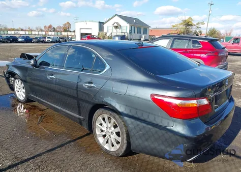 2011 Lexus Ls 460 z USA, uszkodzony, nr VIN JTHCL5EF7B5011273